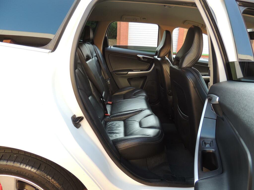Volvo XC60 D5 R-design Awd Silver #76