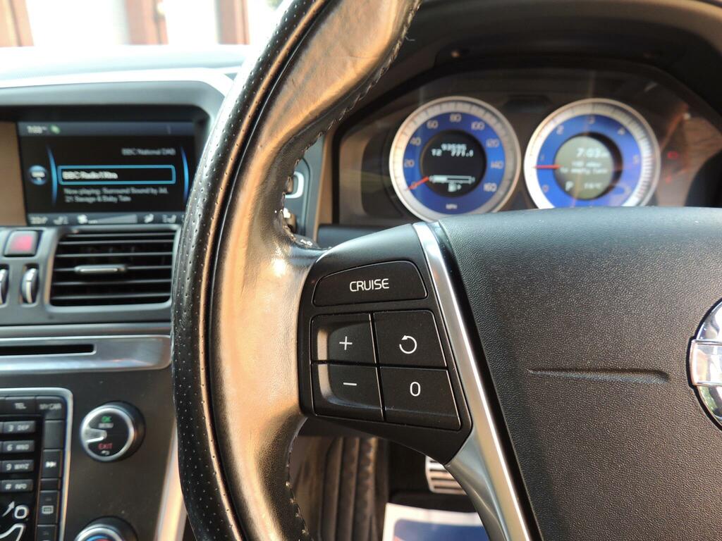 Volvo XC60 D5 R-design Awd Silver #56