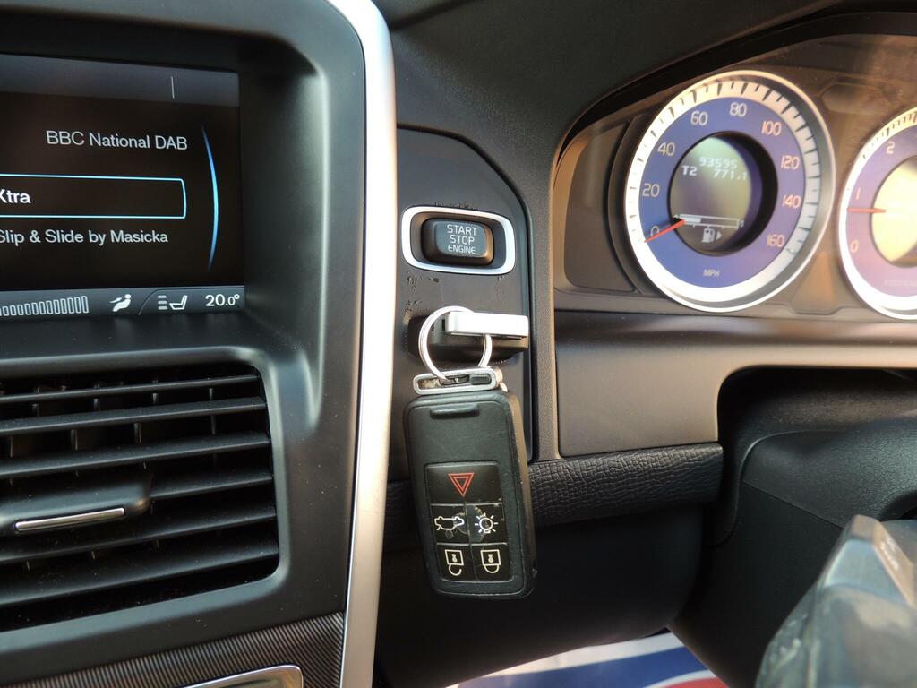Volvo XC60 D5 R-design Awd Silver #60