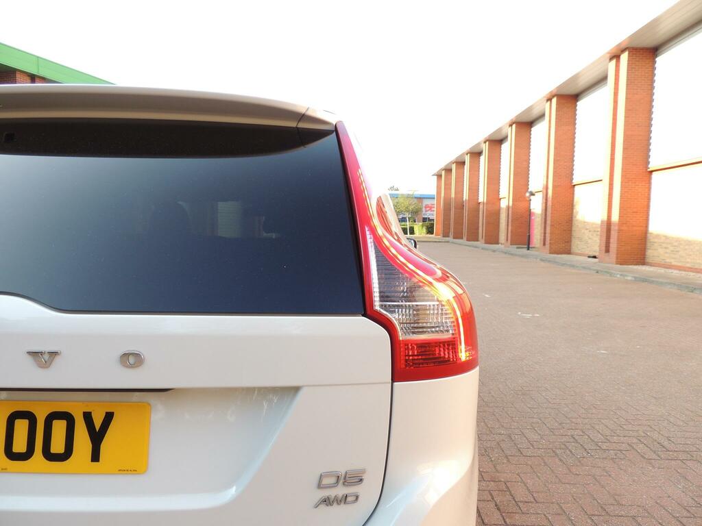 Volvo XC60 D5 R-design Awd Silver #41