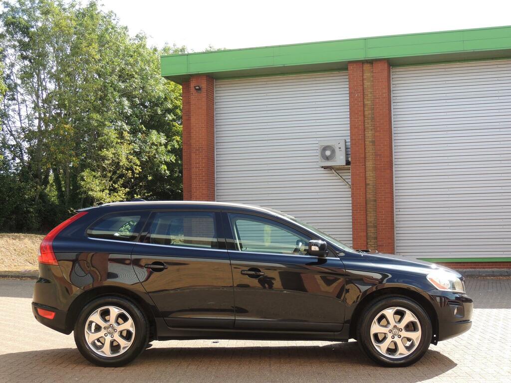 Volvo XC60 Se Lux Premium Blue #8