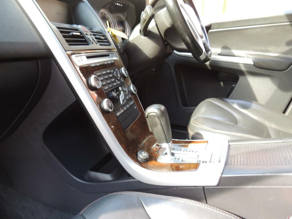 Volvo XC60 Se Lux Premium Blue #82