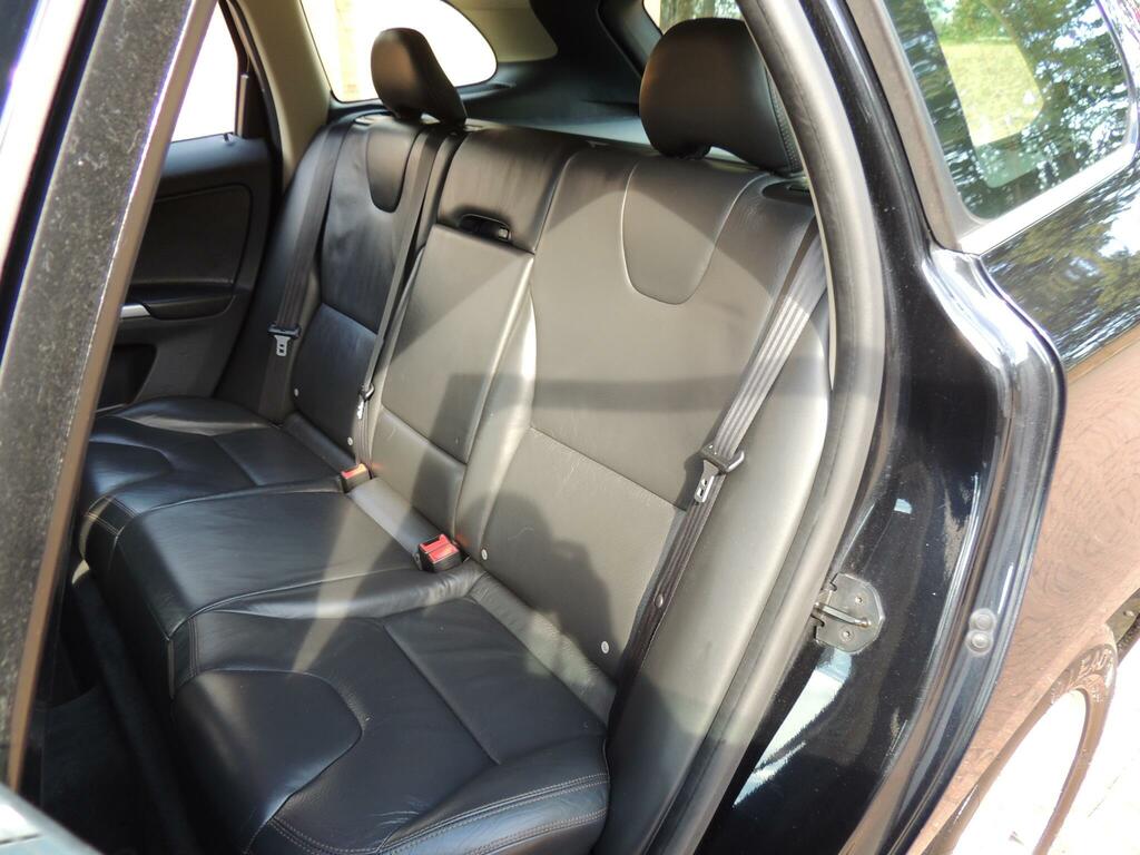 Volvo XC60 Se Lux Premium Blue #72