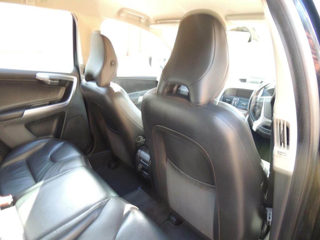 Volvo XC60 Se Lux Premium Blue #68