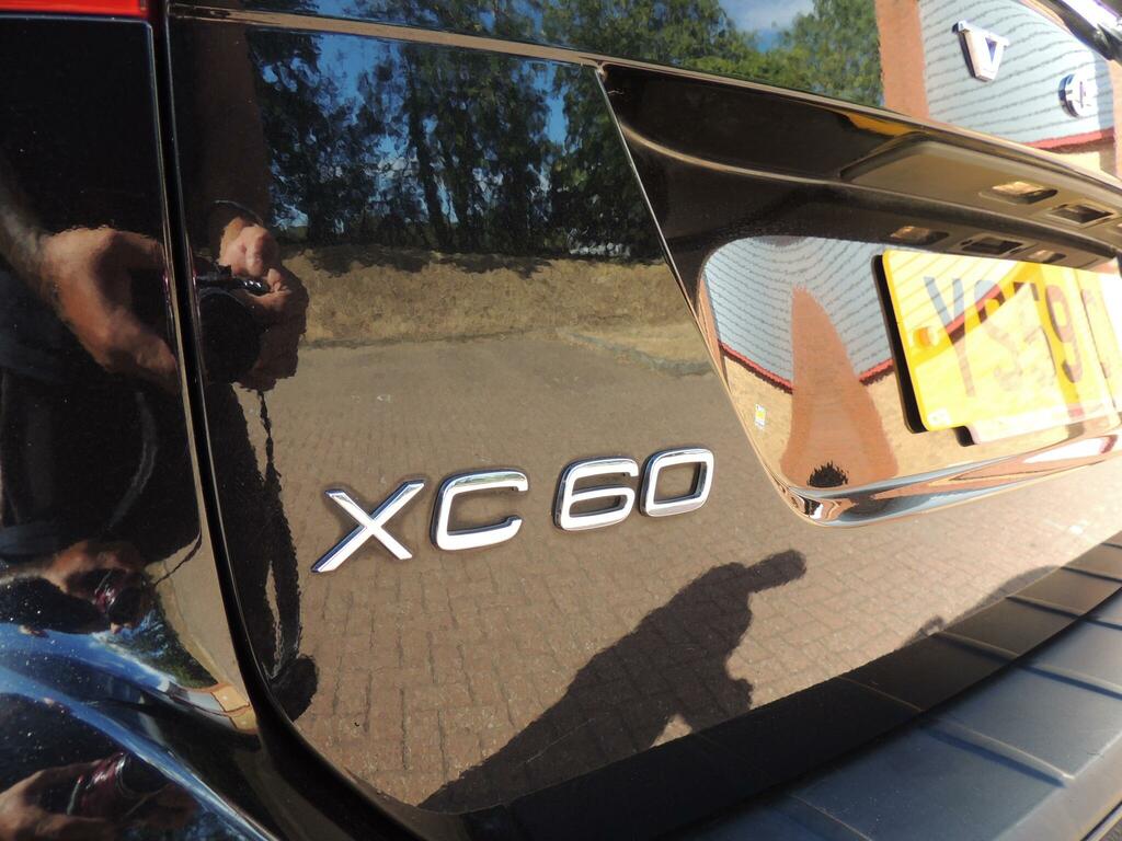 Volvo XC60 Se Lux Premium Blue #33