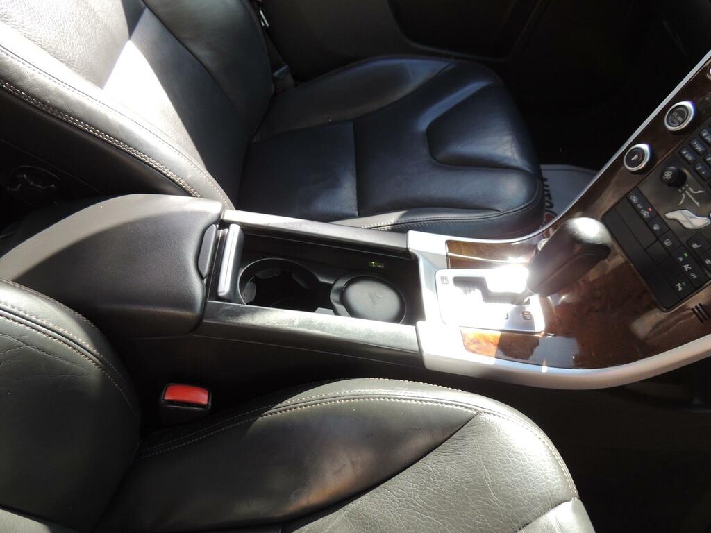 Volvo XC60 Se Lux Premium Blue #64