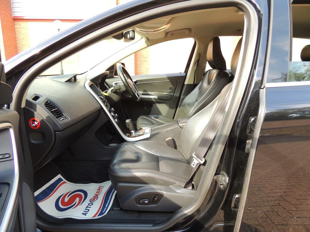 Volvo XC60 Se Lux Premium Blue #79
