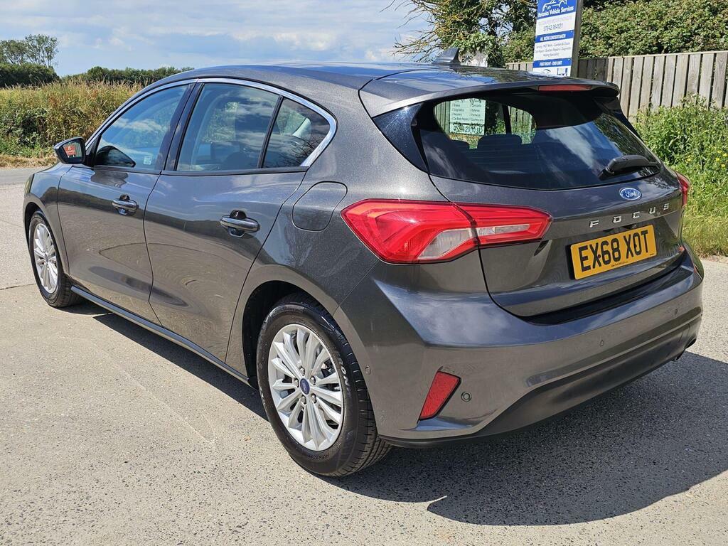 Ford Focus 1.0T Ecoboost Titanium Euro 6 S S EX68XOT Grey #4