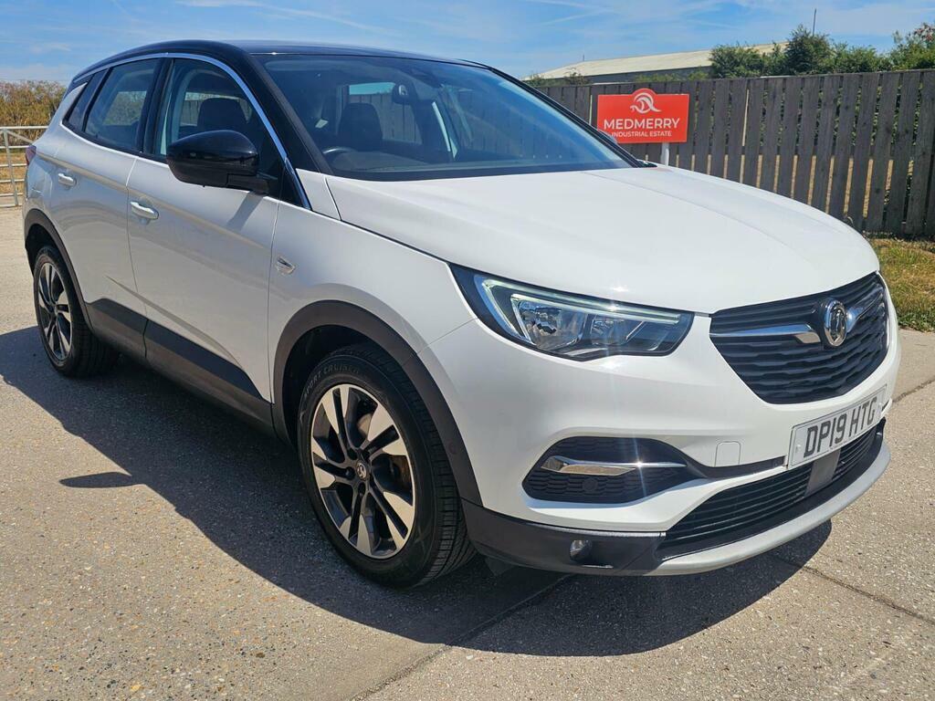 Vauxhall Grandland X 1.2 Turbo Sport Nav Euro 6 S S White