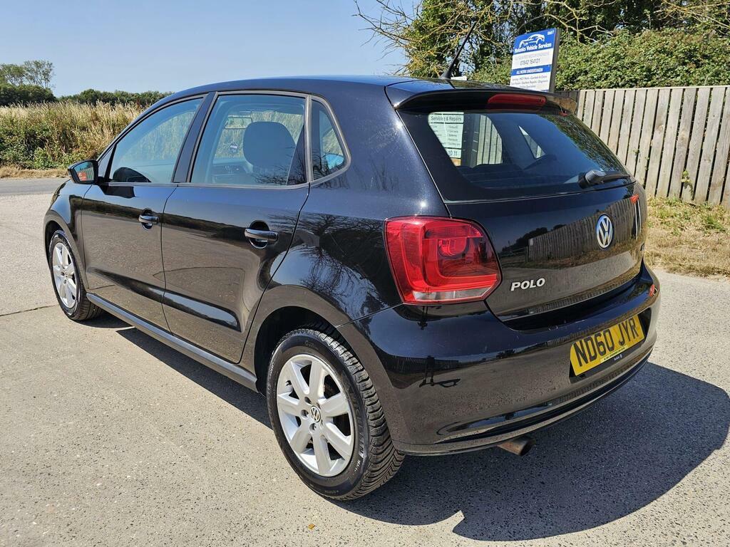 Volkswagen Polo Hatchback 1.2 S Euro 5 201060 Red #4
