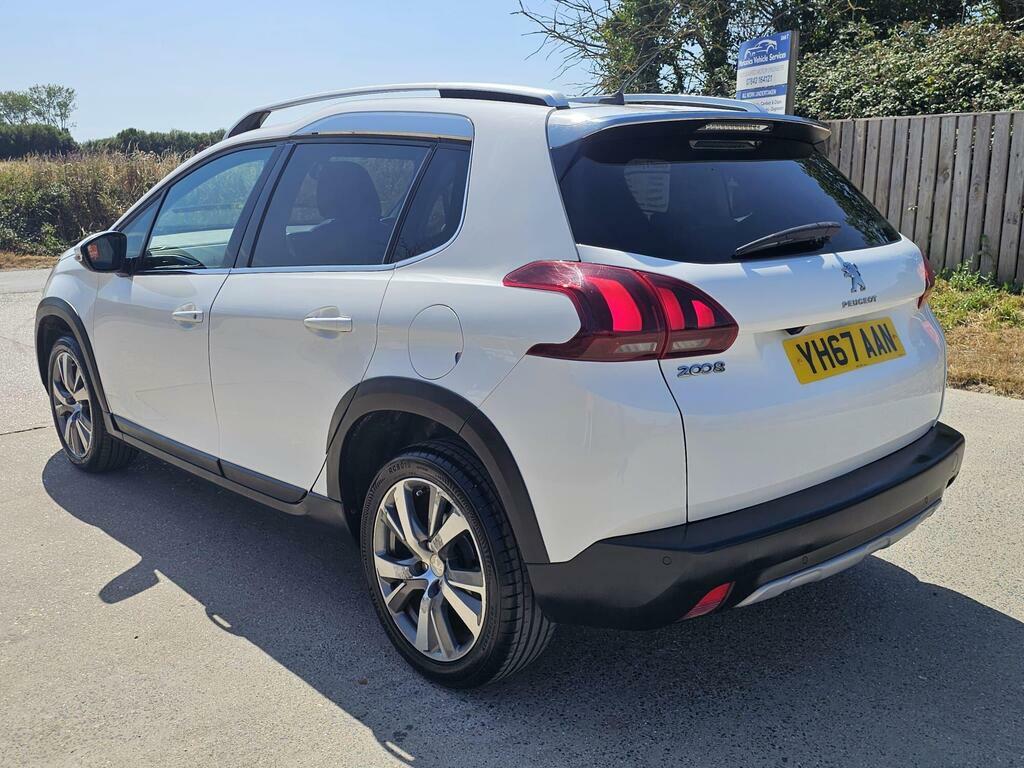 Peugeot 2008 1.2 Puretech Allure Eat Euro 6 S S White #4