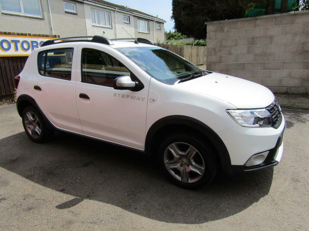 Dacia Sandero Stepway 0.9 Tce Ambiance Euro 6 S S White #2