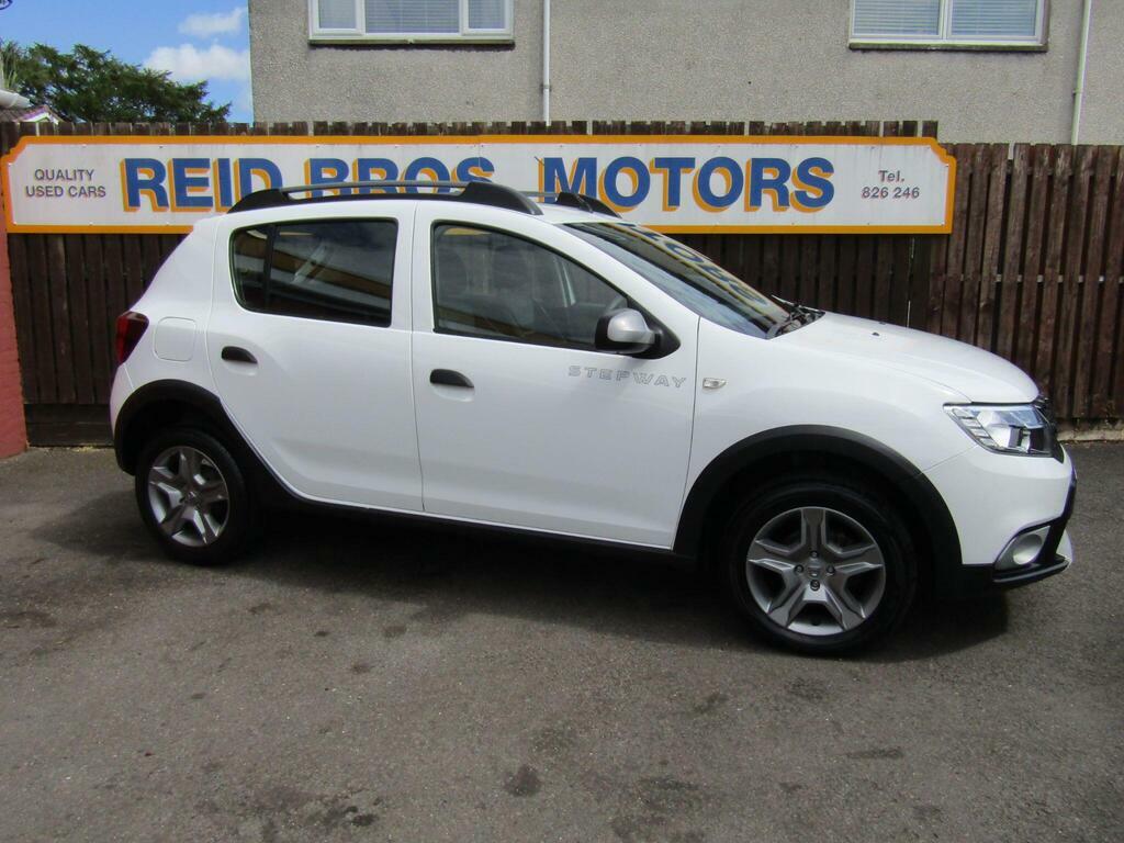 Dacia Sandero Stepway 0.9 Tce Ambiance Euro 6 S S White