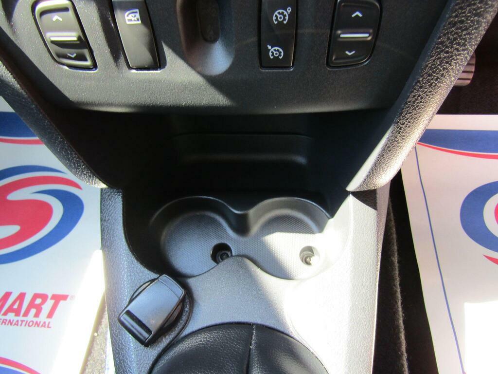 Dacia Sandero Stepway 1.0 Tce Essential Hatchback White #39