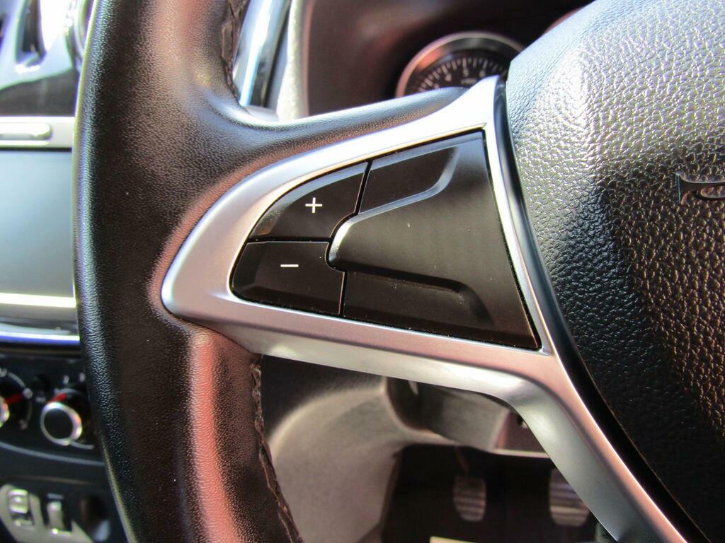 Dacia Sandero Stepway 1.0 Tce Essential Hatchback White #49