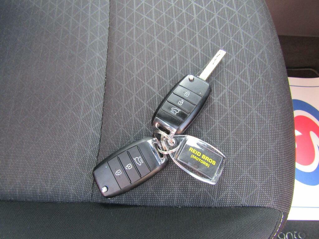 Kia Picanto 1L 2 Blue #31