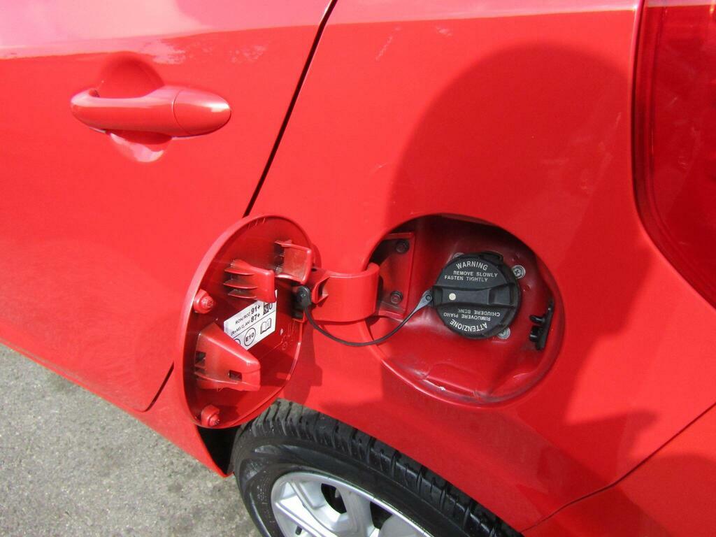 Kia Picanto 1L 2 Blue #65