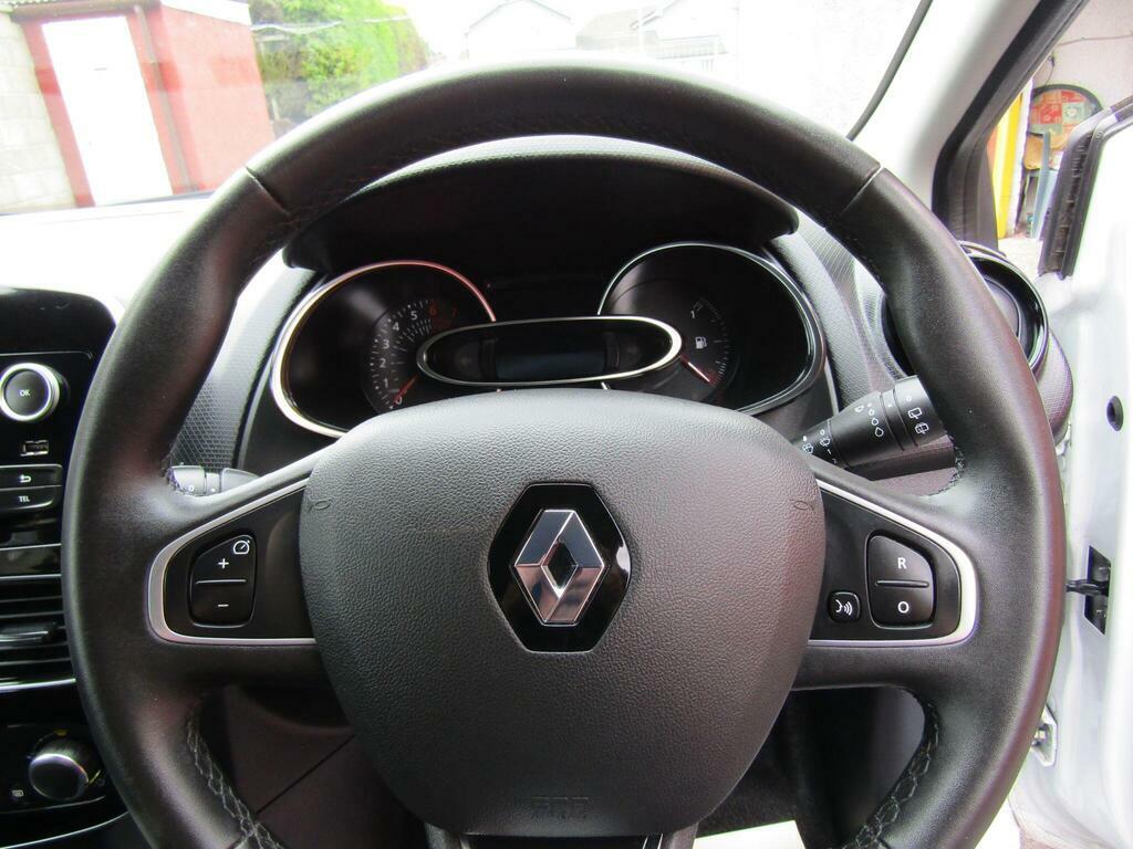 Renault Clio 0.9 Tce 90 Gt Line Silver #44