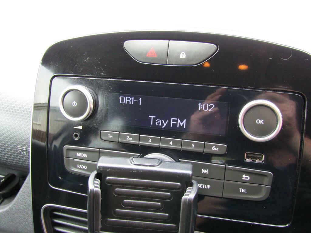 Renault Clio 0.9 Tce 90 Gt Line Silver #58
