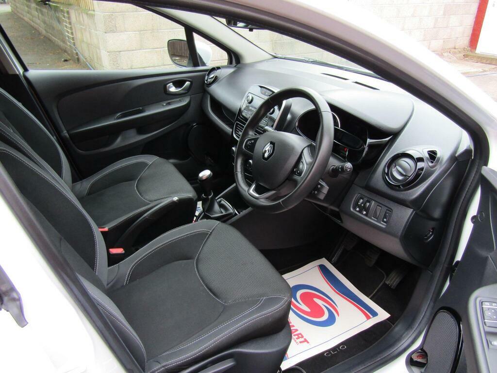 Renault Clio 0.9 Tce Play Euro 6 S S White #4