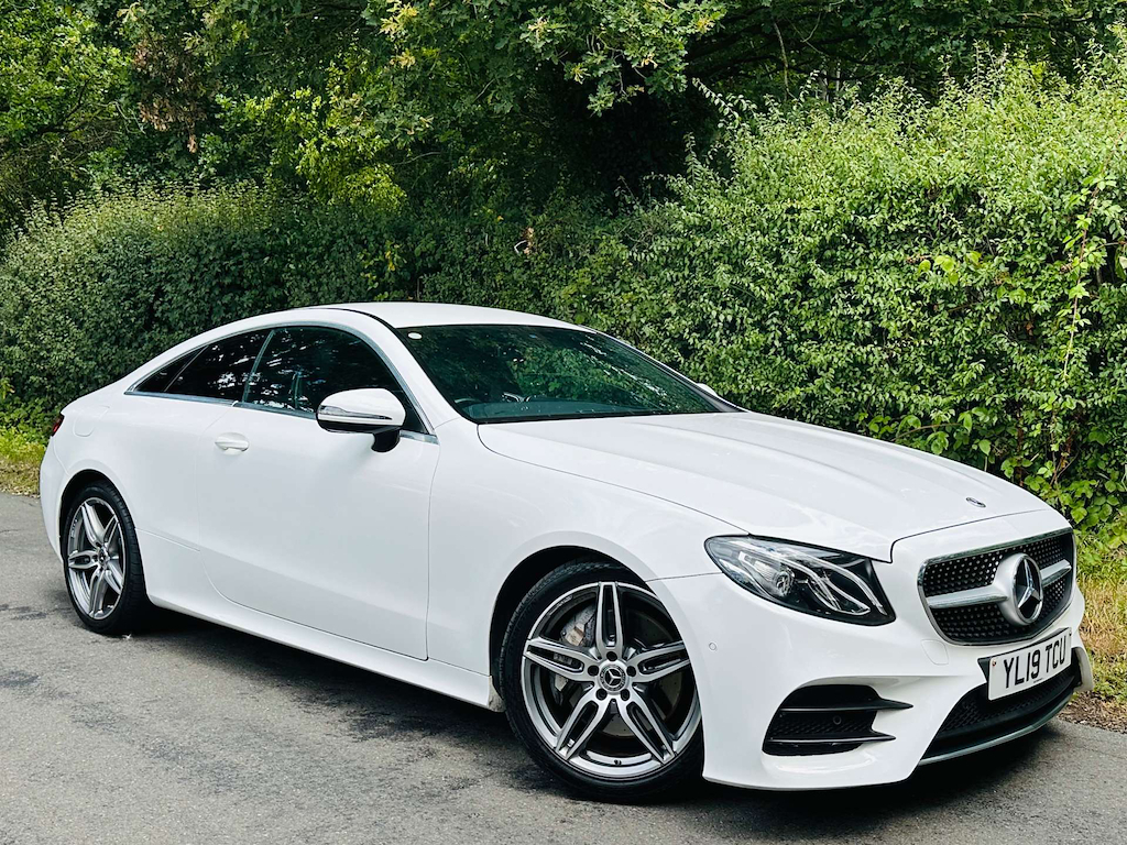 Mercedes-Benz E Class 2.0 L Amg Line White