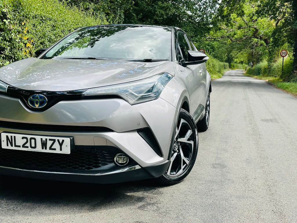Toyota C-Hr 1.8 L Design Hev Cvt NL20WZY Silver #4