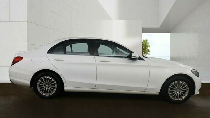 Mercedes-Benz C Class C200 D Se Executive White #5