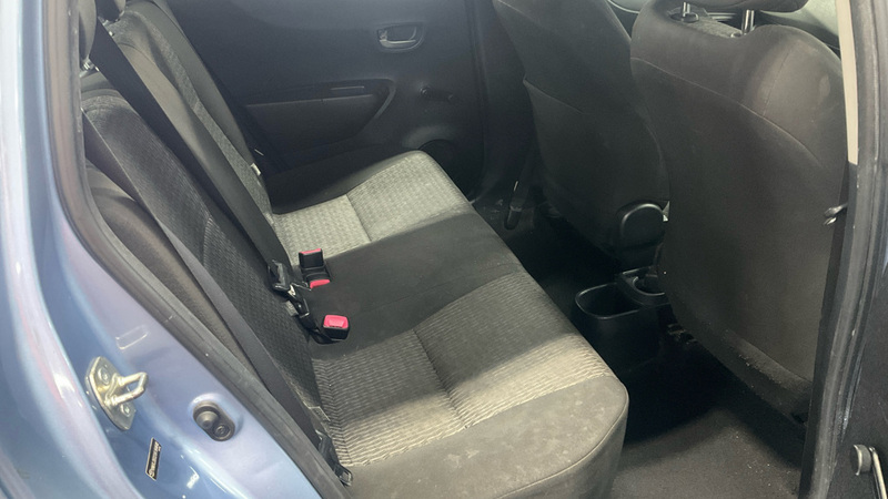 Toyota Yaris 1.0 Vvt-i Tr 70 Bhp Blue #10