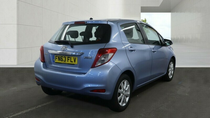 Toyota Yaris Vvt-i Tr Blue #6