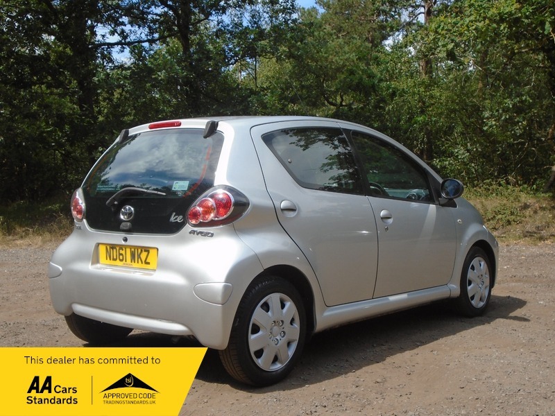 Toyota Aygo Vvt-i Ice Silver #3