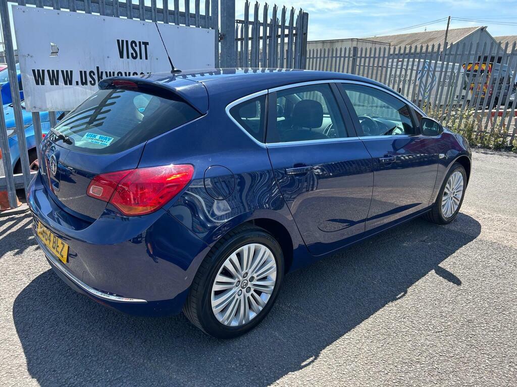 Vauxhall Astra 1.4 16V Excite Euro 5 Blue #3