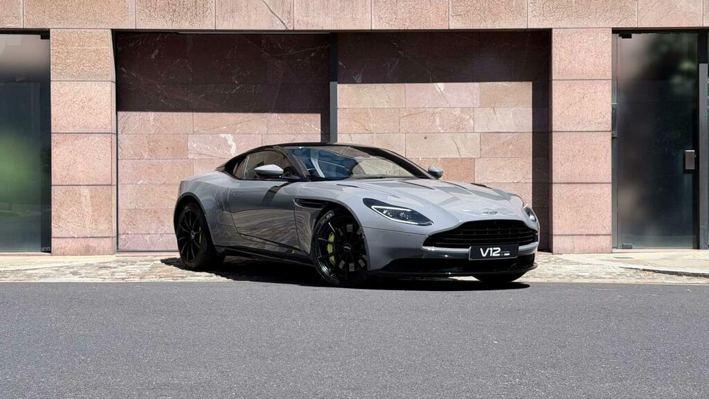 Aston Martin DB11 Amr Grey