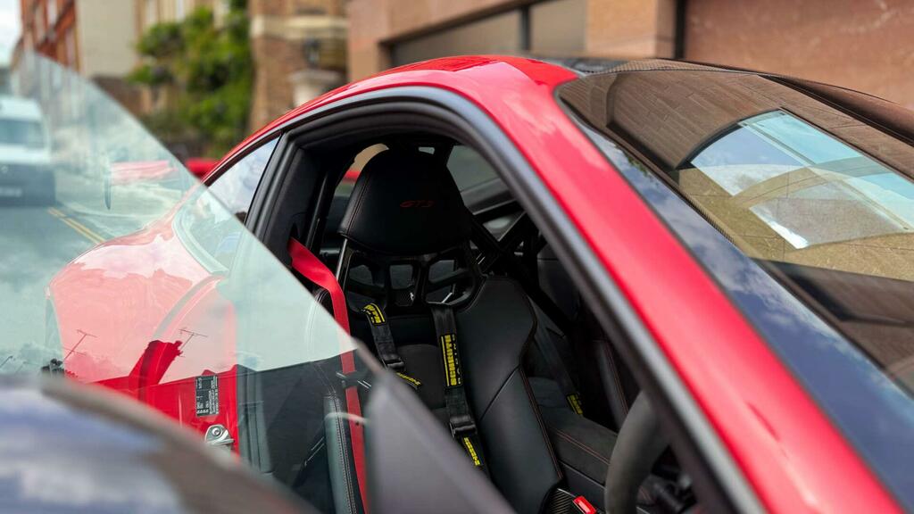 Porsche 911 911 Carrera 4S Black #25