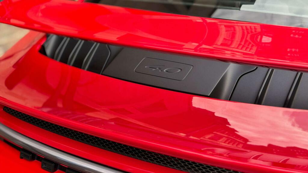 Porsche 911 911 Carrera 4S Black #9