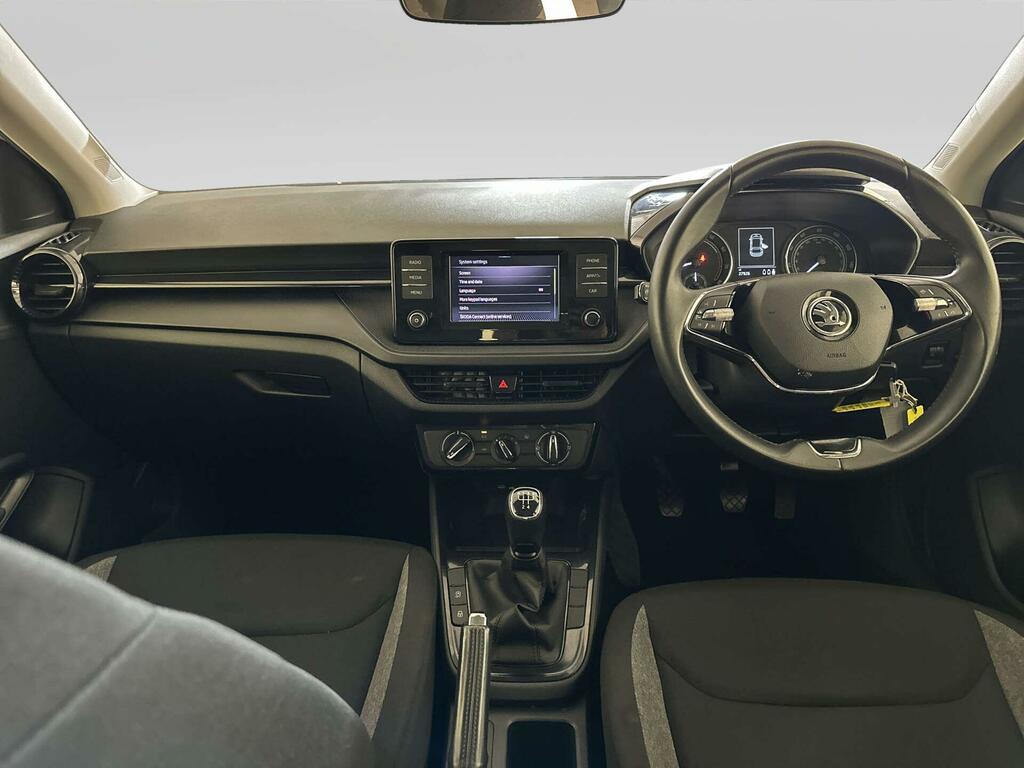 Skoda Fabia 1.0 Tsi Se Comfort Hatchback Eur White #2