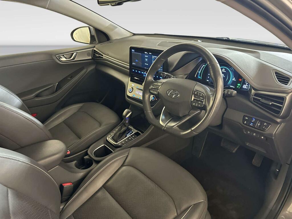 Hyundai Ioniq Premium Se Silver #13