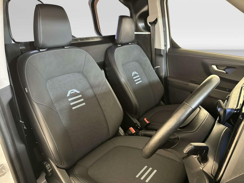 Ford Transit Courier Ecoboost Limited 125Ps Swb Euro 6 With Heat Silver #11