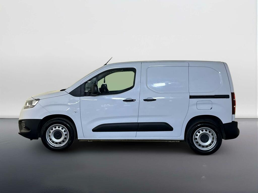 Toyota Proace City 1.5 Bluehdi Active Short Panel Van Manu White #4