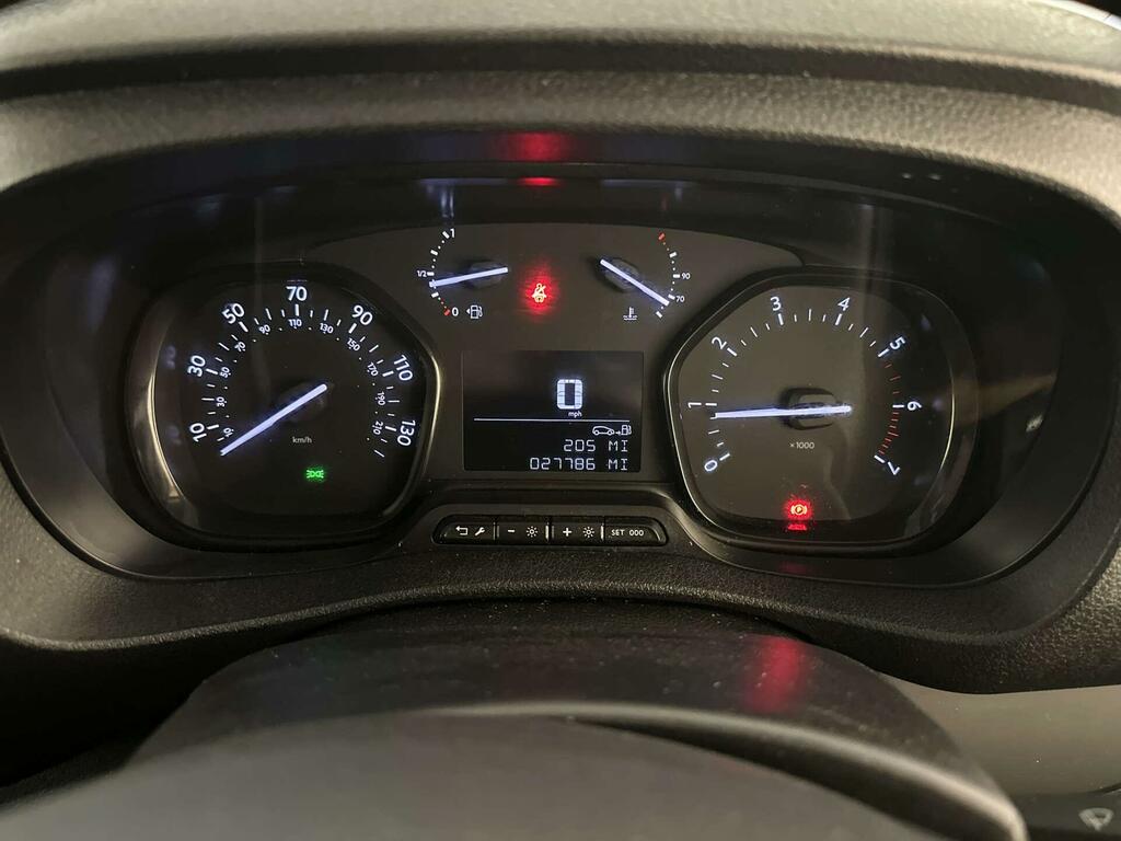 Vauxhall Vivaro 49Kwh Combi XL Mpv Lwb 9 Seat, Grey #15