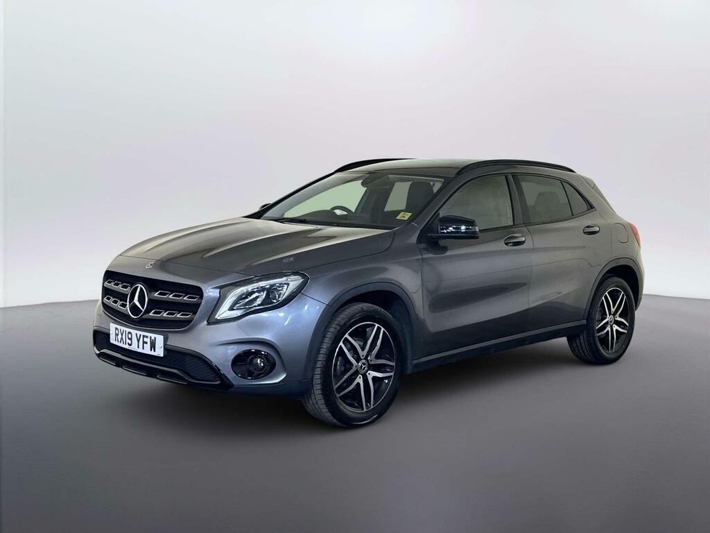 Mercedes-Benz GLA Class 1.6 Gla180 Urban Edition Suv 7G-dct Eur Grey #4