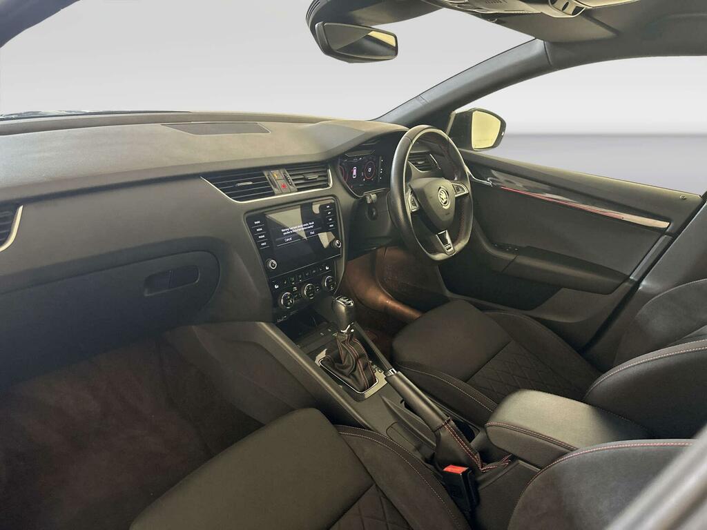Skoda Octavia 1.5 Tsi Gpf Act Se Technology Estate Ma Grey #9