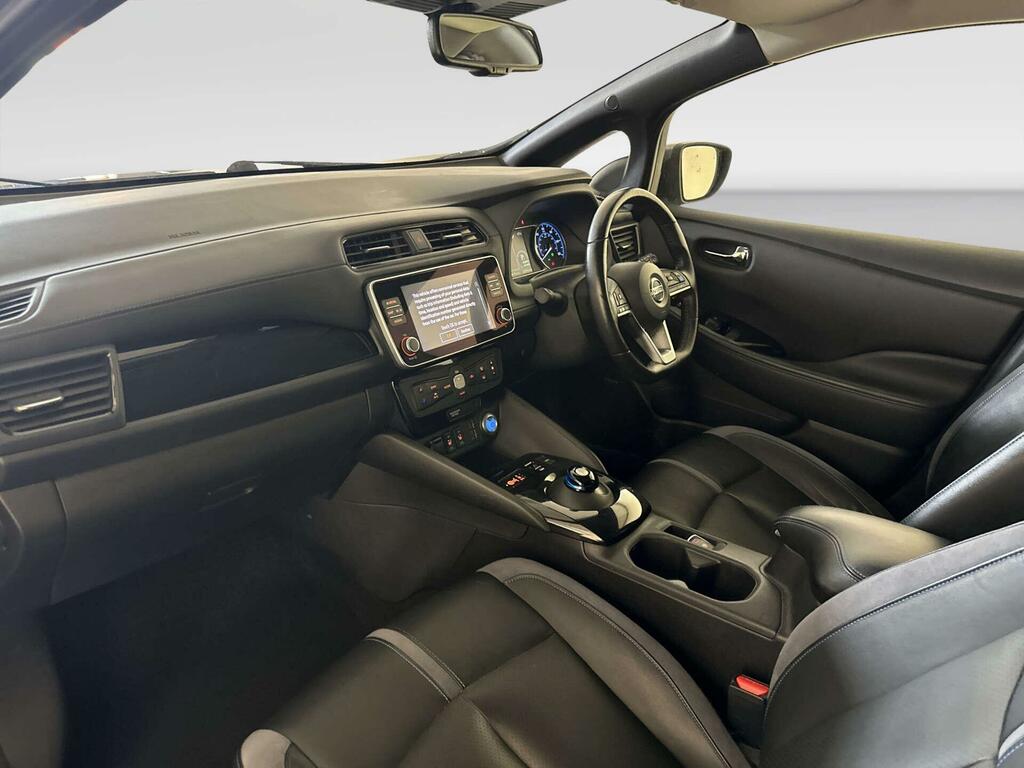 Nissan Leaf 110Kw Tekna 40Kwh Black #10
