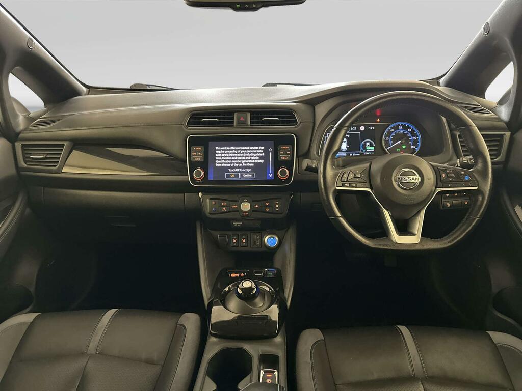 Nissan Leaf 40Kwh Tekna Hatchback 150 Ps Grey #2