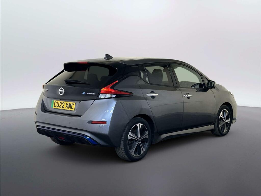 Nissan Leaf 110Kw Tekna 40Kwh Black #8