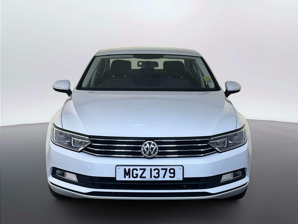 Volkswagen Passat 2.0 Tdi S Saloon Euro 6 Ss 1 White #3