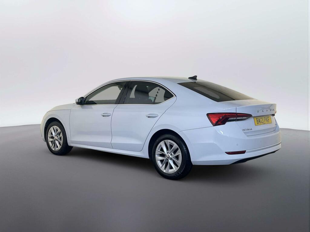 Skoda Octavia 1.5 Tsi E-tec Mhev Se L Hatchback Hybri White #6