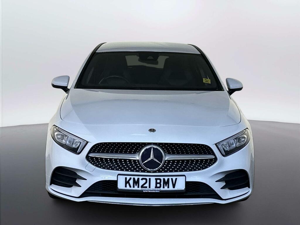 Mercedes-Benz A Class 2.0 A200d Amg Line Hatchback 8G-dct Eur White #3