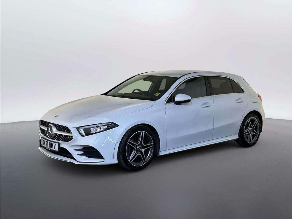 Mercedes-Benz A Class 2.0 A200d Amg Line Hatchback 8G-dct Eur White #4