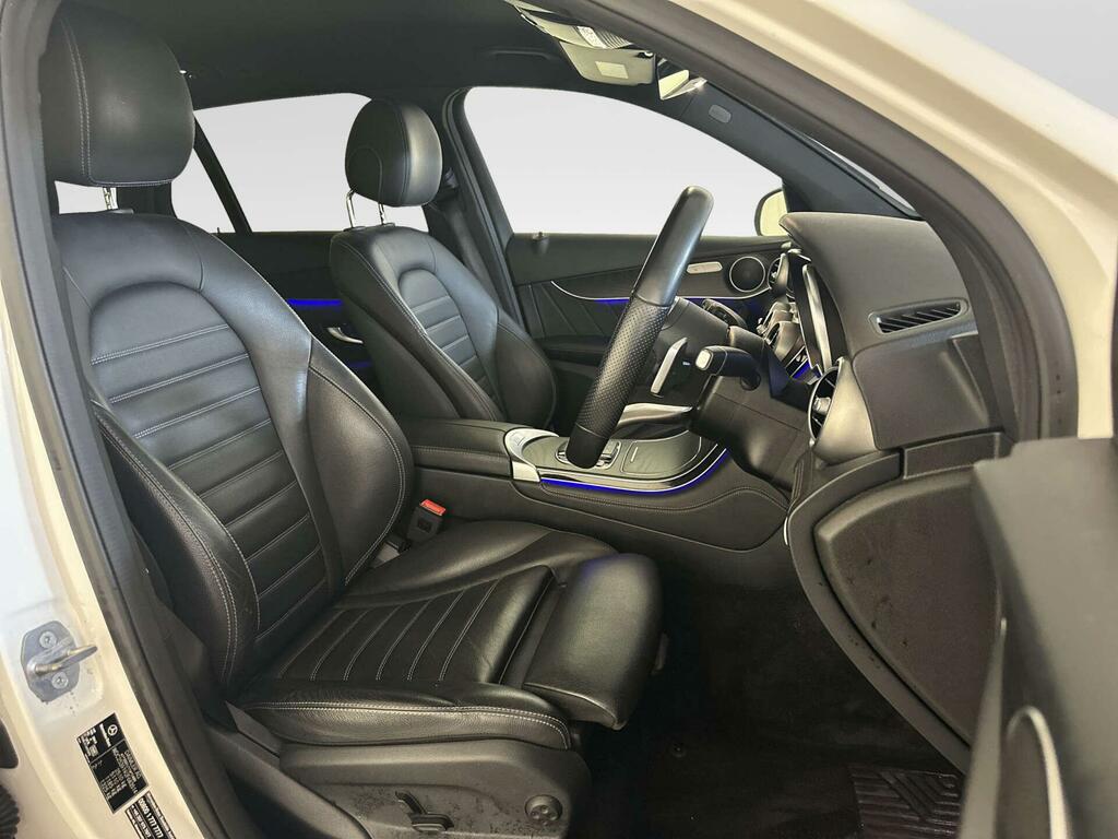 Mercedes-Benz GLC Class 2.0 Glc 250 4Matic Urban Edition 9G-tronic Black #11