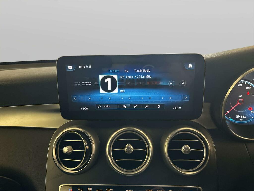 Mercedes-Benz GLC Class 2.0 Glc 250 4Matic Urban Edition 9G-tronic Black #22
